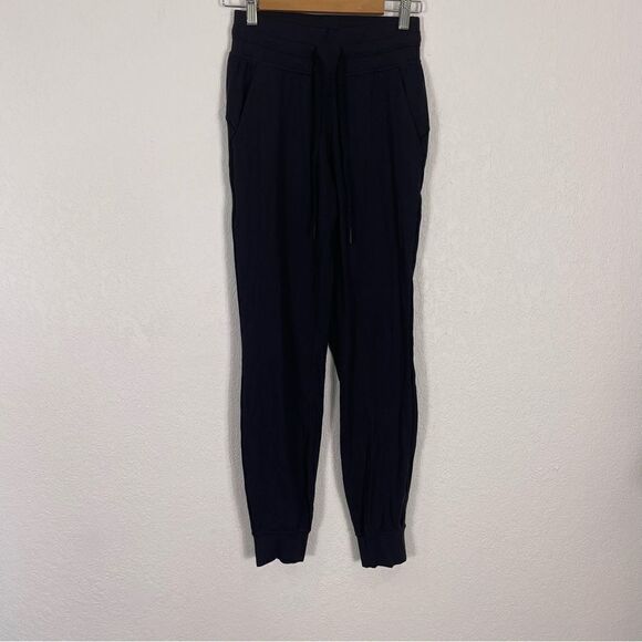 Lululemon Black Yoga Pant Joggers - Picture 1 of 7